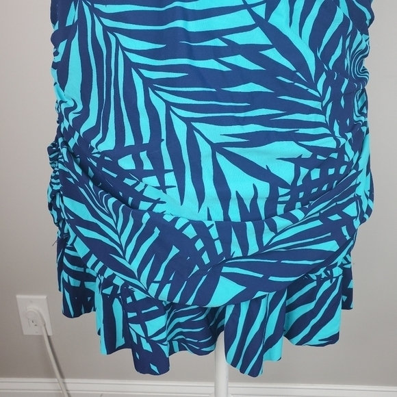 Lands End One Piece Swimsuit Ruffle Hem Swimdress - Picture 6 of 13